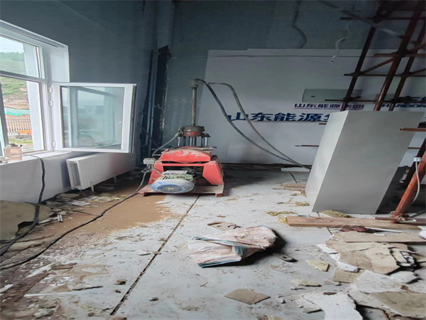 金阳地基基础下沉墙体裂缝加固注浆顶升施工